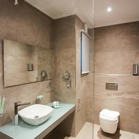 J'me Boutique - Adults Only מלון Saint Julian's