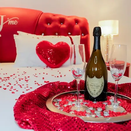 מלון J'me Boutique - Adults Only 4*