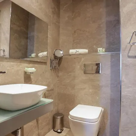 Ξενοδοχείο J'me Boutique - Adults Only 4*