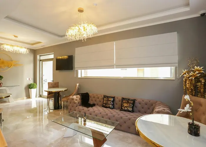 J'me Boutique - Adults Only Hotel