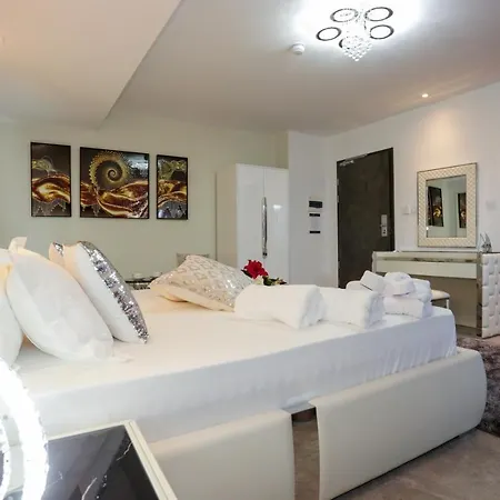 Hotel J'me Boutique - Adults Only 4*