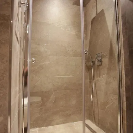 J'me Boutique - Adults Only Saint Julian's