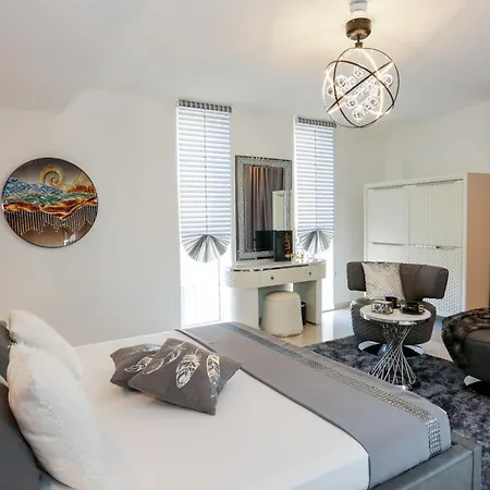 J'me Boutique - Adults Only Hotel Saint Julian's