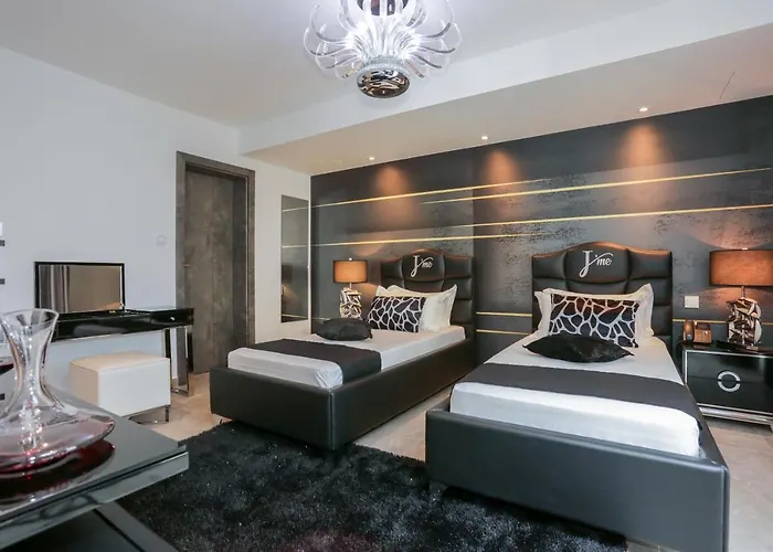 J'me Boutique - Adults Only Saint Julian's