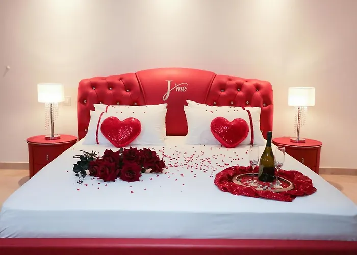 J'me Boutique - Adults Only 4*